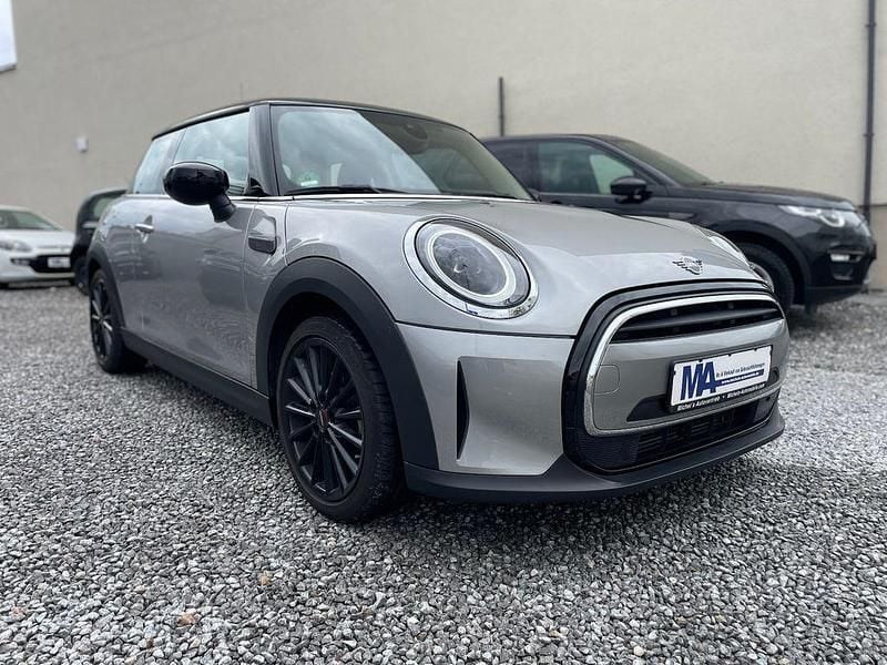 Używany Mini Cooper Resolute Edition 136 KM (100 kW) 2024 Srebrny Hatchback
