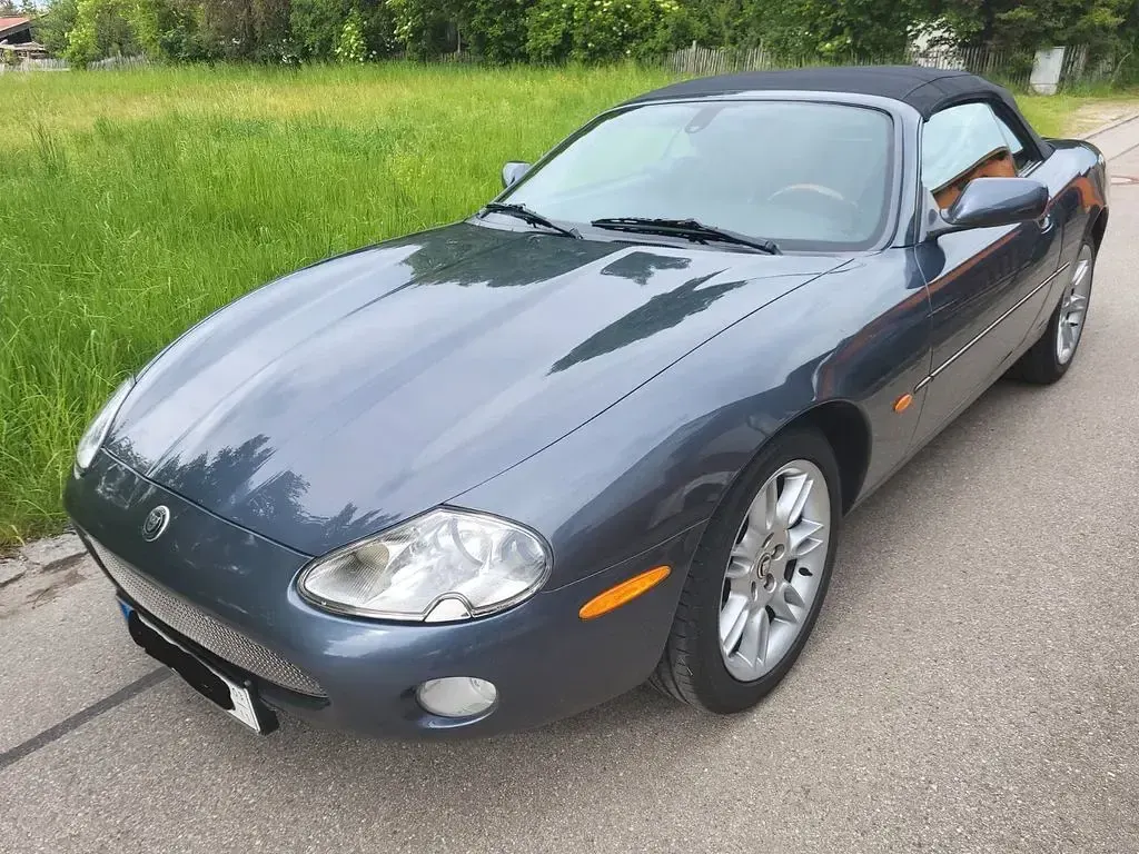 Gebraucht Jaguar XK8 298 PS (219 kW) 2003 Silber Cabrio