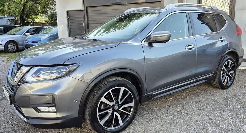 Grau Gebraucht 2017 Nissan X-Trail 360º SUV | 18.790 € (Fairer Preis) - Bild 1/4