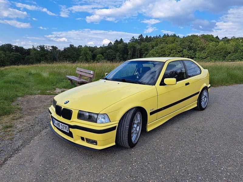 Gelb Gebraucht 1997 BMW 316 Compact M Sport Kleinwagen | 5.750 € - Bild 1/4