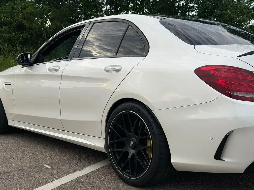 Gebraucht Mercedes C63 AMG AMG 600 PS (441 kW) 2016 Weiß Limousine