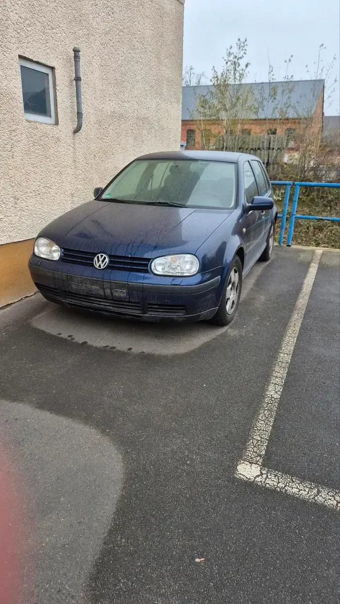 Second-hand VW Golf III 100 CP (73 kW) 1999 Albastru Berlinǎ