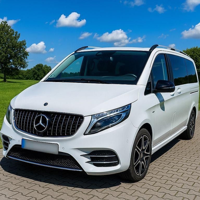 Gebraucht Mercedes V250 Avantgarde 190 PS (139 kW) 2017 Weiß Van / Kleinbus