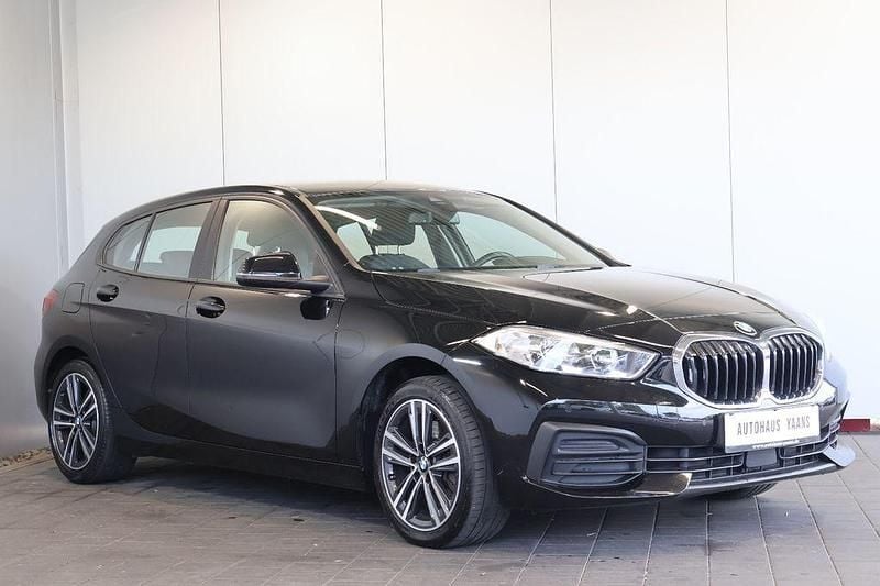 Gebraucht BMW 118 Performance 150 PS (110 kW) 2021 Schwarz Kleinwagen