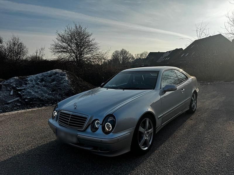 Silber Gebraucht 2001 Mercedes CLK320 Coupé | 2.800 € (Guter Preis) - Bild 1/4
