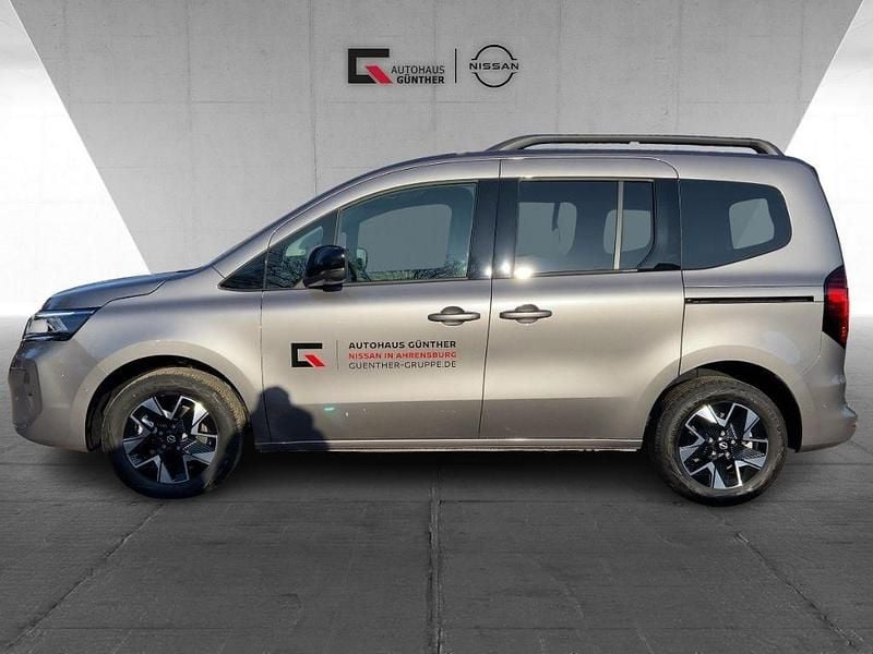 Neu Nissan Townstar 360º 131 PS (96 kW) 2025 Grau Kombi