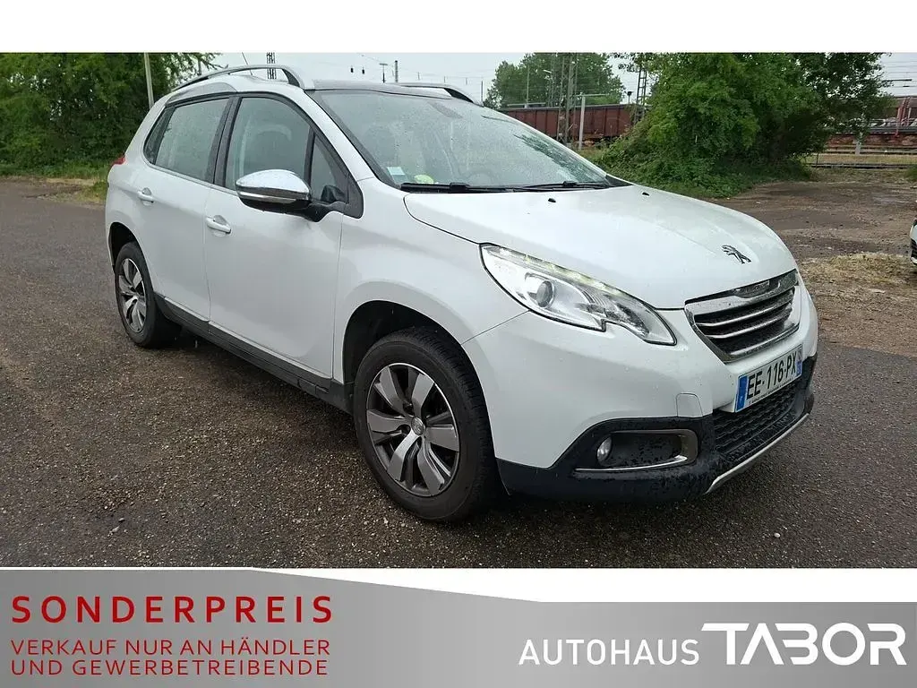 Gebraucht Peugeot 2008 Allure 120 PS (88 kW) 2016 Blanc banquise SUV