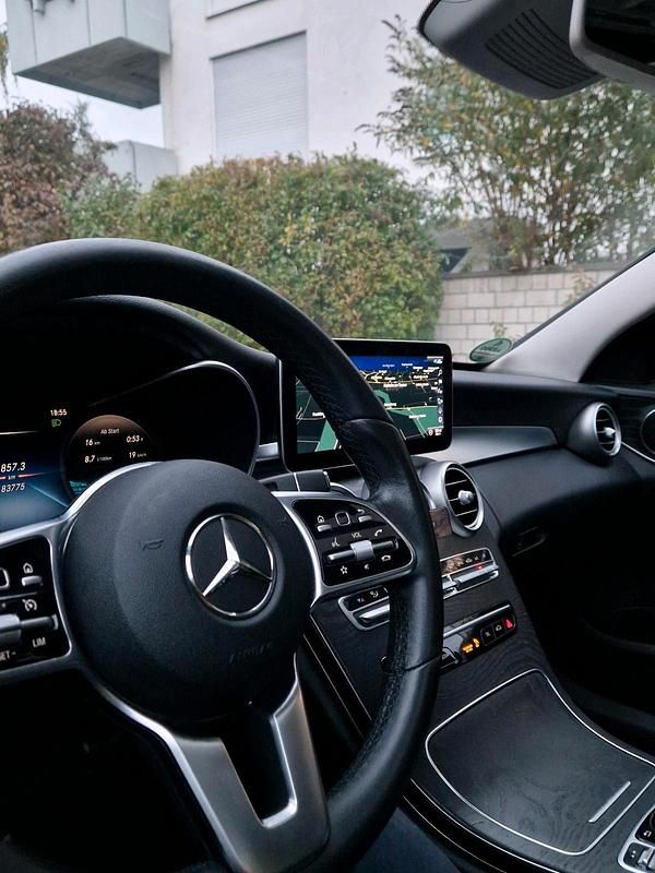 Gebraucht Mercedes 220 194 PS (142 kW) 2020 Grau Limousine