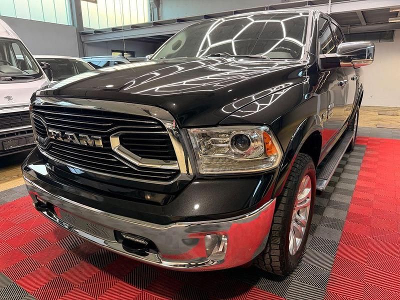 Gebraucht Dodge Ram 401 PS (294 kW) 2018 Schwarz Abholung