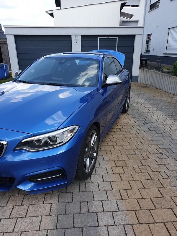 Gebraucht BMW M235 326 PS (239 kW) 2014 Blau Limousine