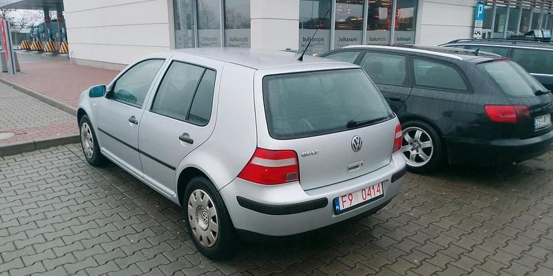 Gebraucht VW Golf IV 2003 Silber Limousine