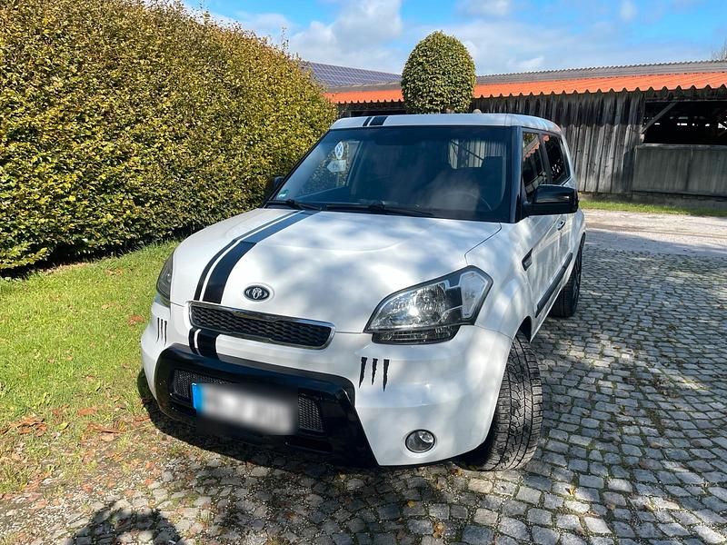 Weiß Gebraucht 2011 Kia Soul Spirit SUV | 5.999 € (Fairer Preis) - Bild 1/4