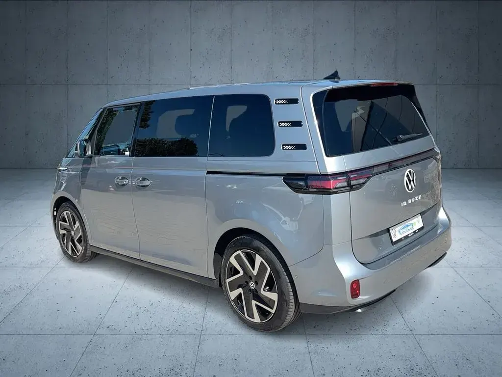 Gebraucht VW ID. Buzz Pro 150 kW (204 PS) 2023 Silber Van / Kleinbus