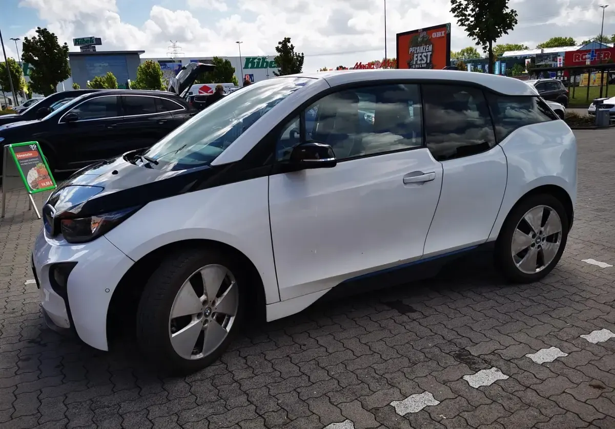 Gebraucht BMW i3 170 PS (125 kW) 2016 Weiß Kleinwagen