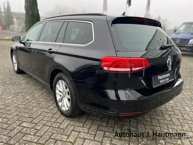 Gebraucht VW Passat Comfortline 150 PS (110 kW) 2015 Schwarz Kombi
