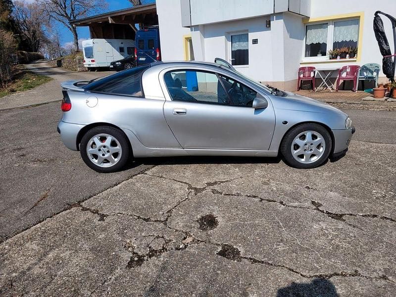 Gebraucht Opel Tigra 90 PS (66 kW) 1999 Silber Coupé