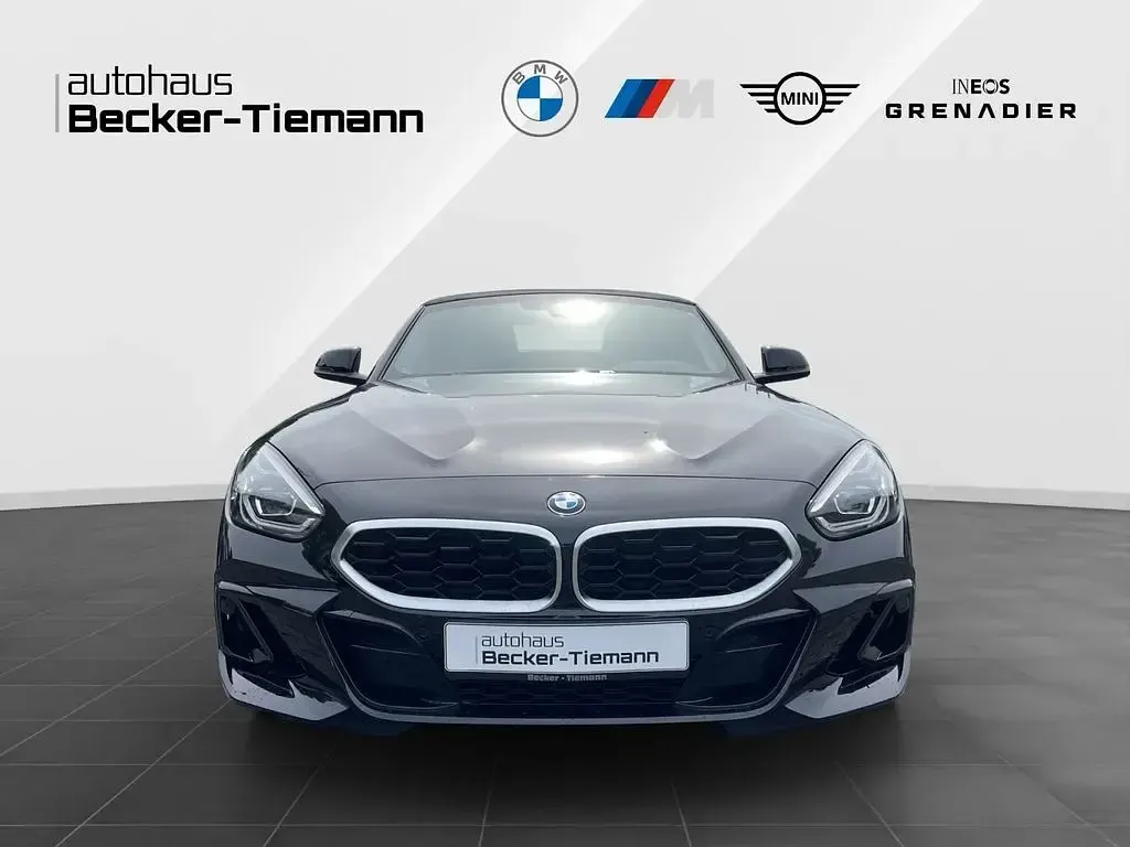 Gebraucht BMW Z4 197 PS (144 kW) 2023 Saphirschwarz Cabrio