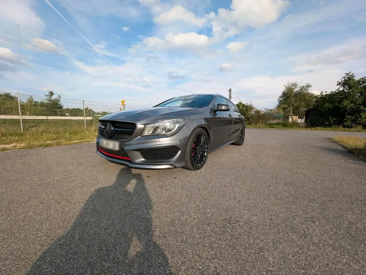 Gebraucht Mercedes CLA250e Shooting Brake 211 PS (155 kW) 2015 Grau Kombi