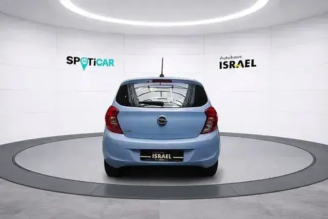 Używany Opel Karl Innovation 75 KM (55 kW) 2017 Niebieski Hatchback