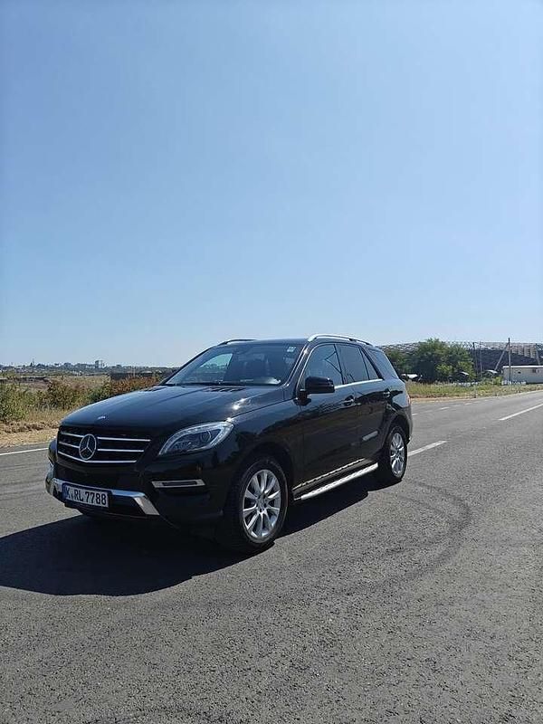 Gebraucht Mercedes ML350 258 PS (189 kW) 2014 SUV