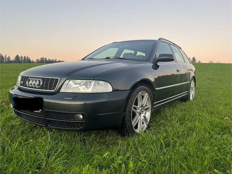 Gebraucht Audi S4 Sport 265 PS (194 kW) 1999 Schwarz Kombi