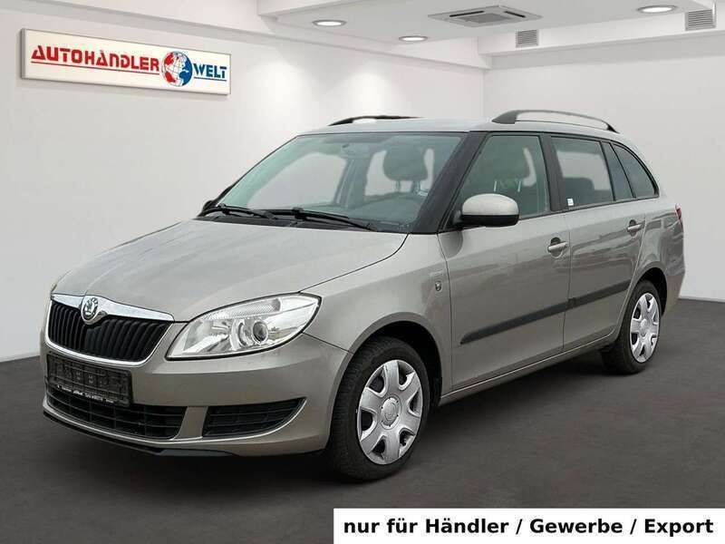 Beige Gebraucht 2012 Skoda Fabia Kombi | 4.699 € (Superpreis) - Bild 1/3