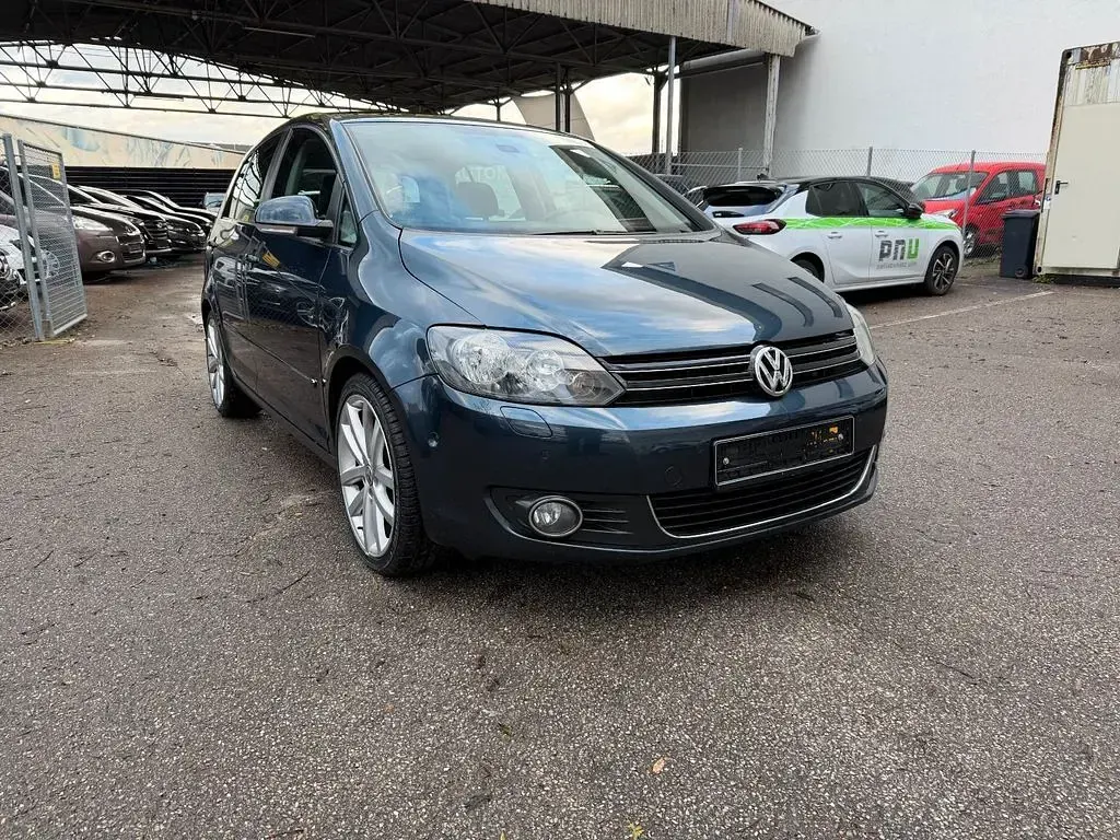 Gebraucht VW Golf VI Highline 140 PS (102 kW) 2011 Blau Kleinwagen