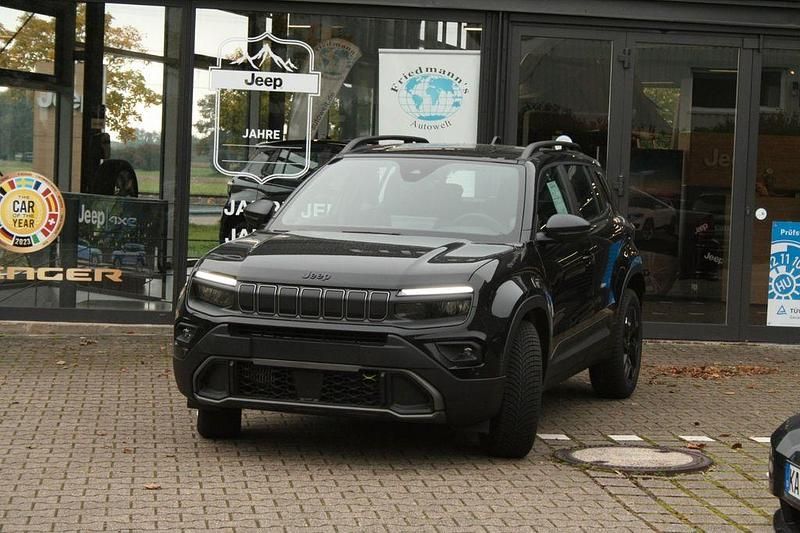 Schwarz Neu 2025 Jeep Avenger SUV | 37.270 € (Etwas zu teuer) - Bild 1/4