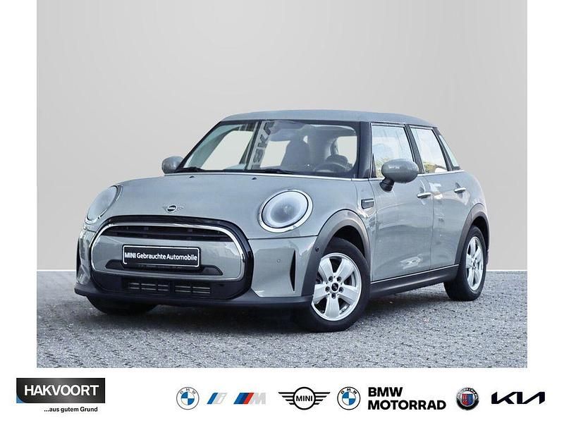 Moonwalk grey () Gebraucht 2022 Mini Cooper Essential Kleinwagen | 20.940 € (Superpreis) - Bild 1/4