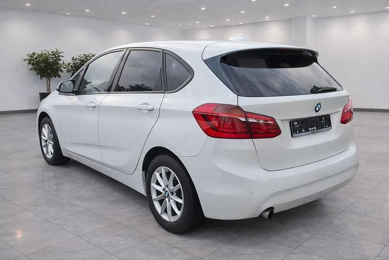 Gebraucht BMW 216 Active Tourer Advantage 102 PS (75 kW) 2017 Weiß Van / Kleinbus