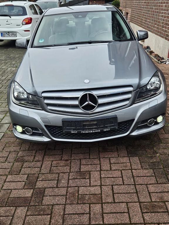 Gebraucht Mercedes C220 170 PS (125 kW) 2012 Silber Limousine