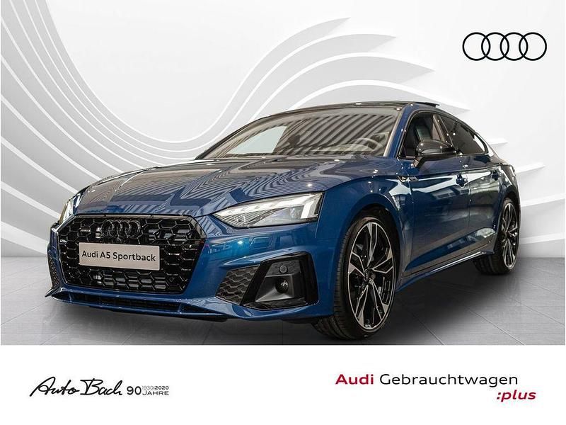 Blau (ascariblau metallic) Gebraucht 2025 Audi A5 Sportback Competition Kleinwagen | 50.540 € (Etwas zu teuer) - Bild 1/4