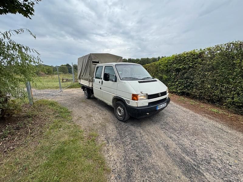 Weiß Gebraucht 2003 VW T4 Van | 2.700 € - Bild 1/4