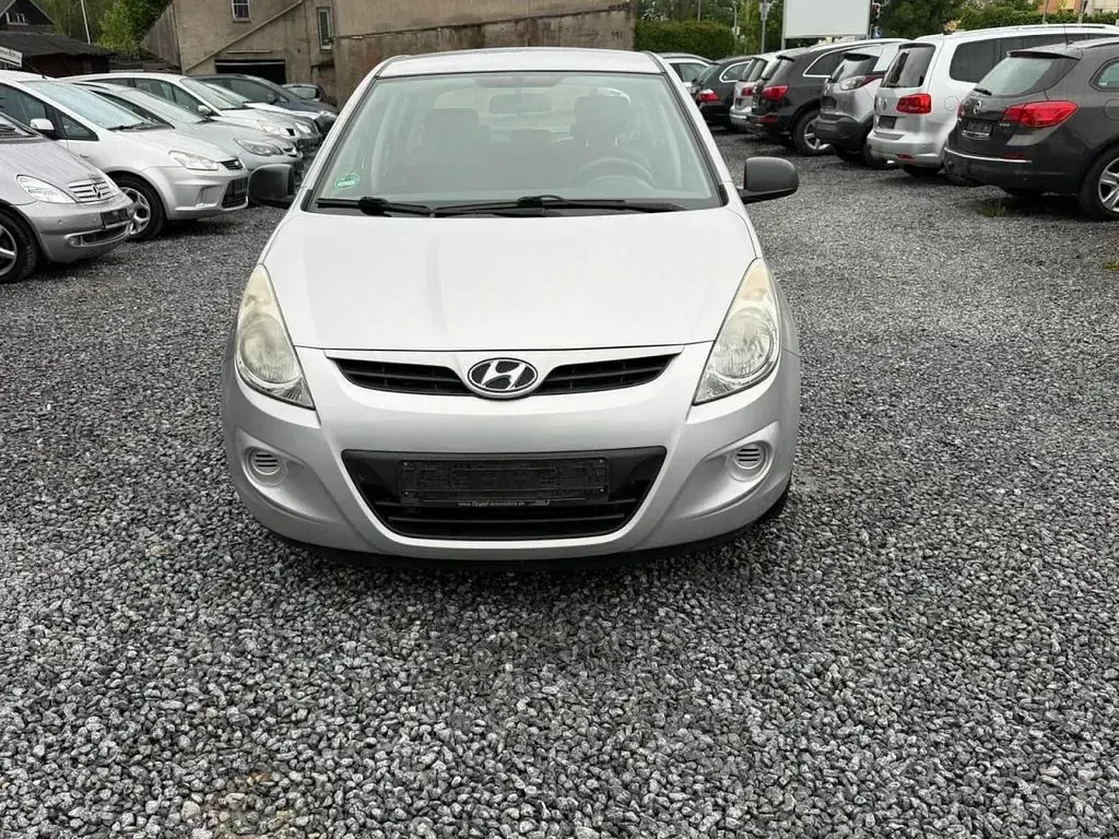 Gebraucht Hyundai i20 Classic 77 PS (56 kW) 2012 Other Kleinwagen