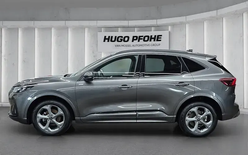 Gebraucht Ford Kuga ST-Line 186 PS (136 kW) 2025 Grau SUV