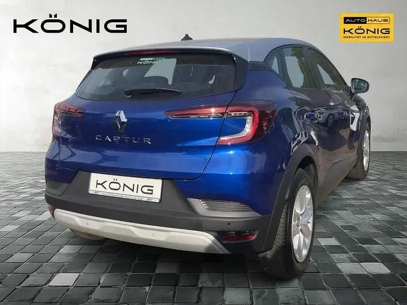 Używany Renault Captur Equilibre 91 KM (66 kW) 2023 Niebieski SUV