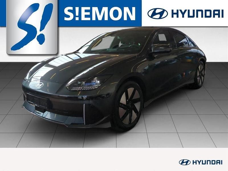 Grau Gebraucht 2024 Hyundai Ioniq 6 Limousine | 35.930 € (Guter Preis) - Bild 1/4