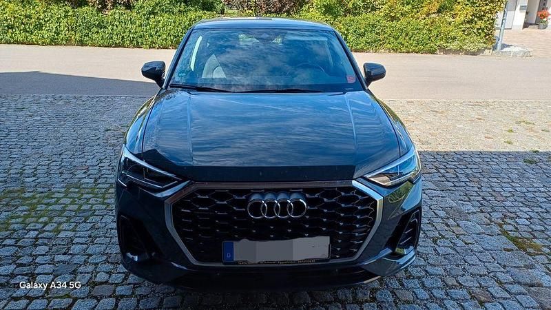 Gebraucht Audi Q3 190 PS (139 kW) 2022 Grau SUV