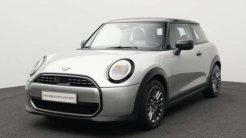 Grau Gebraucht 2024 Mini Cooper Classic Kleinwagen | 25.065 € (Fairer Preis) - Bild 1/4