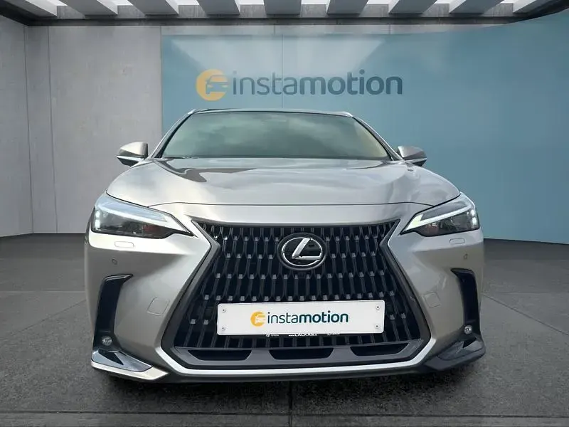 Gebraucht Lexus NX450h+ 309 PS (227 kW) 2025 Silber SUV