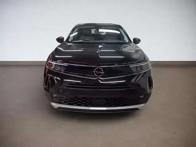 Gebraucht Opel Mokka Elegance 131 PS (96 kW) 2023 Karbon schwarz SUV