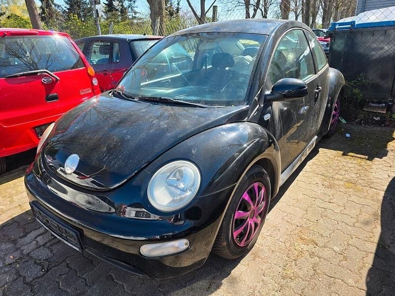 Second-hand VW Beetle 102 CP (75 kW) 2003 Negru Hatchback