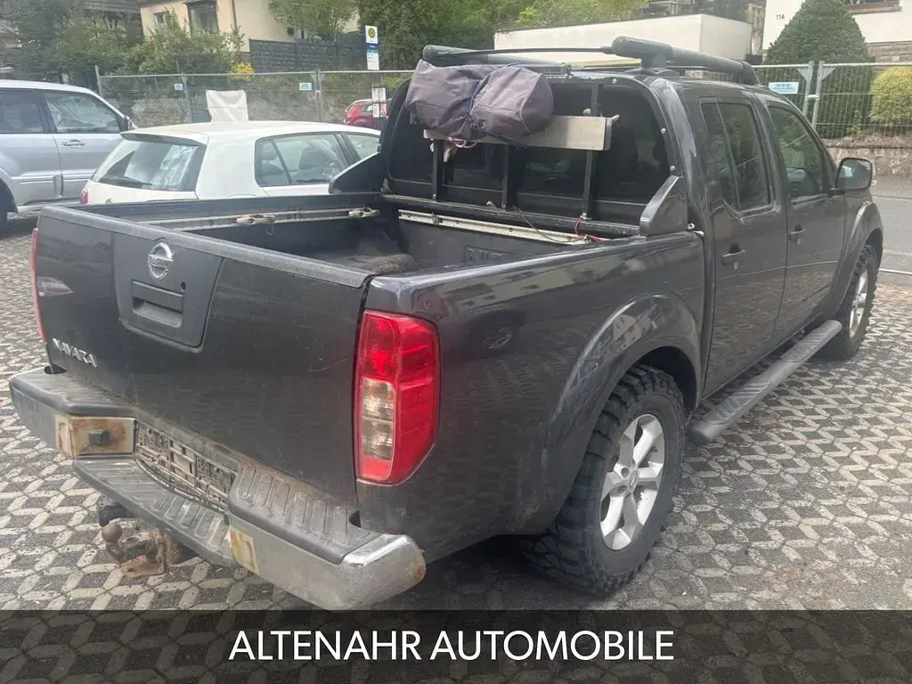 Gebraucht Nissan Navara 174 PS (127 kW) 2007 Grau Pickup