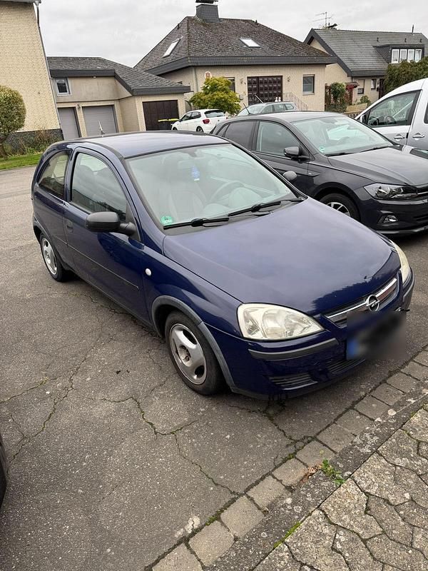 Blau Gebraucht 2004 Opel Corsa Kleinwagen | 1.600 € - Bild 1/4