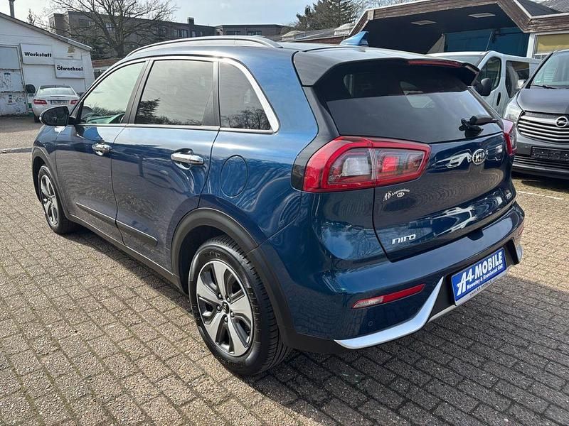 Gebraucht Kia Niro Vision 105 PS (77 kW) 2018 Blau SUV