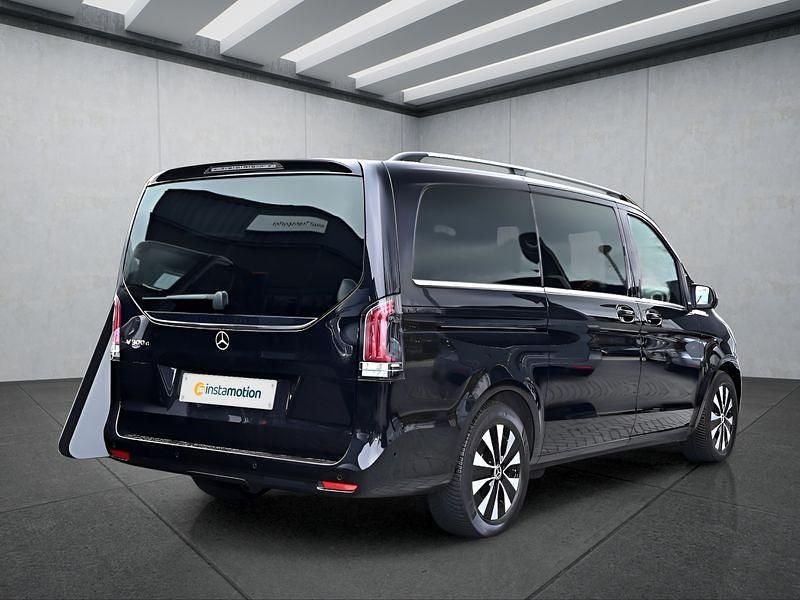 Gebraucht Mercedes V300 237 PS (174 kW) 2025 Schwarz Van / Kleinbus