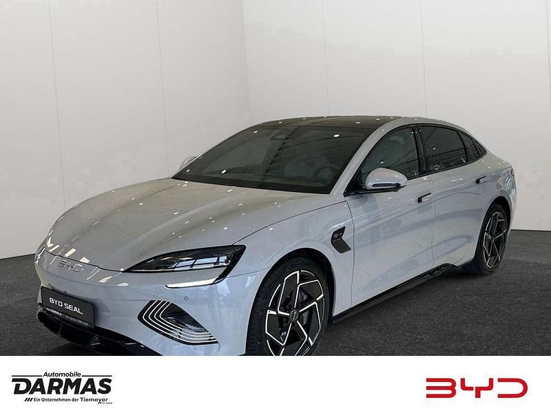 Neu BYD Seal Design 230 kW (313 PS) 2026 Grau Limousine