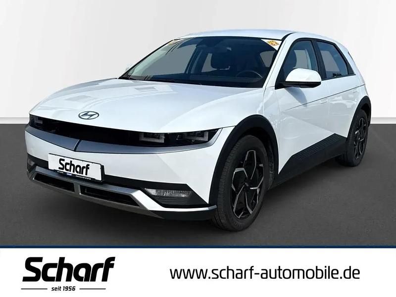 Weiss Gebraucht 2022 Hyundai Ioniq 5 SUV | 22.990 € (Superpreis) - Bild 1/1