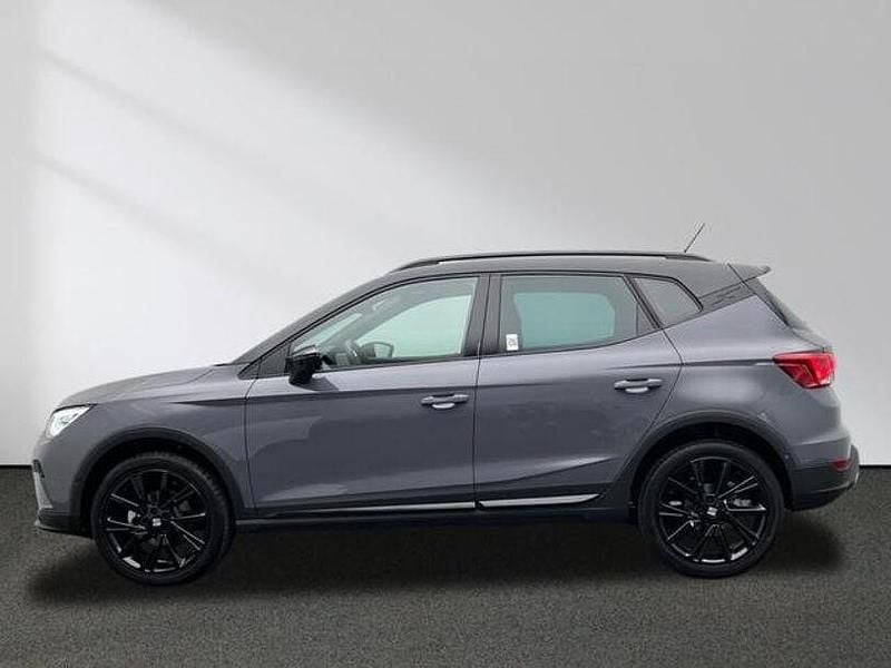 Neu Seat Arona Black Edition 116 PS (85 kW) 2025 Graphene grau SUV