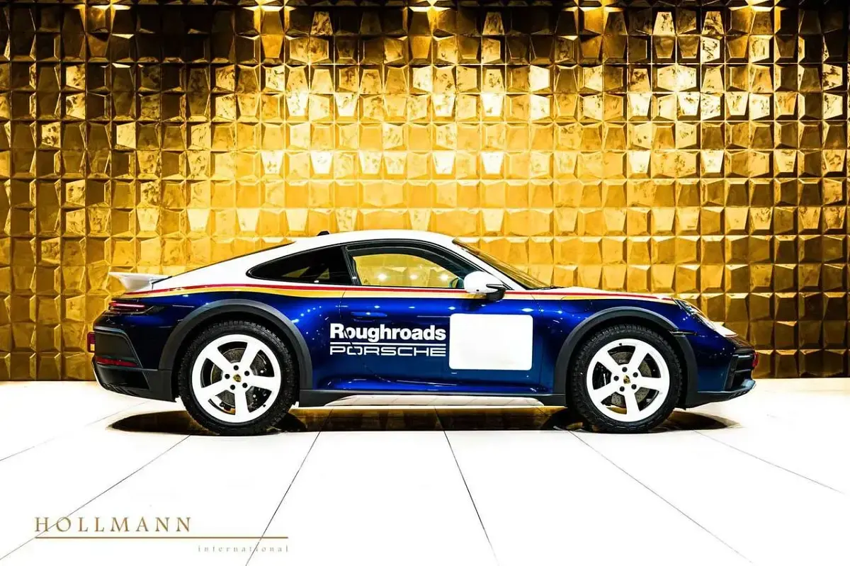 Neu Porsche 992 480 PS (353 kW) 2026 White, gentian blue metallic Coupé